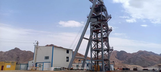 方脈礦業(yè)更換罐道繩、搖臺(tái)